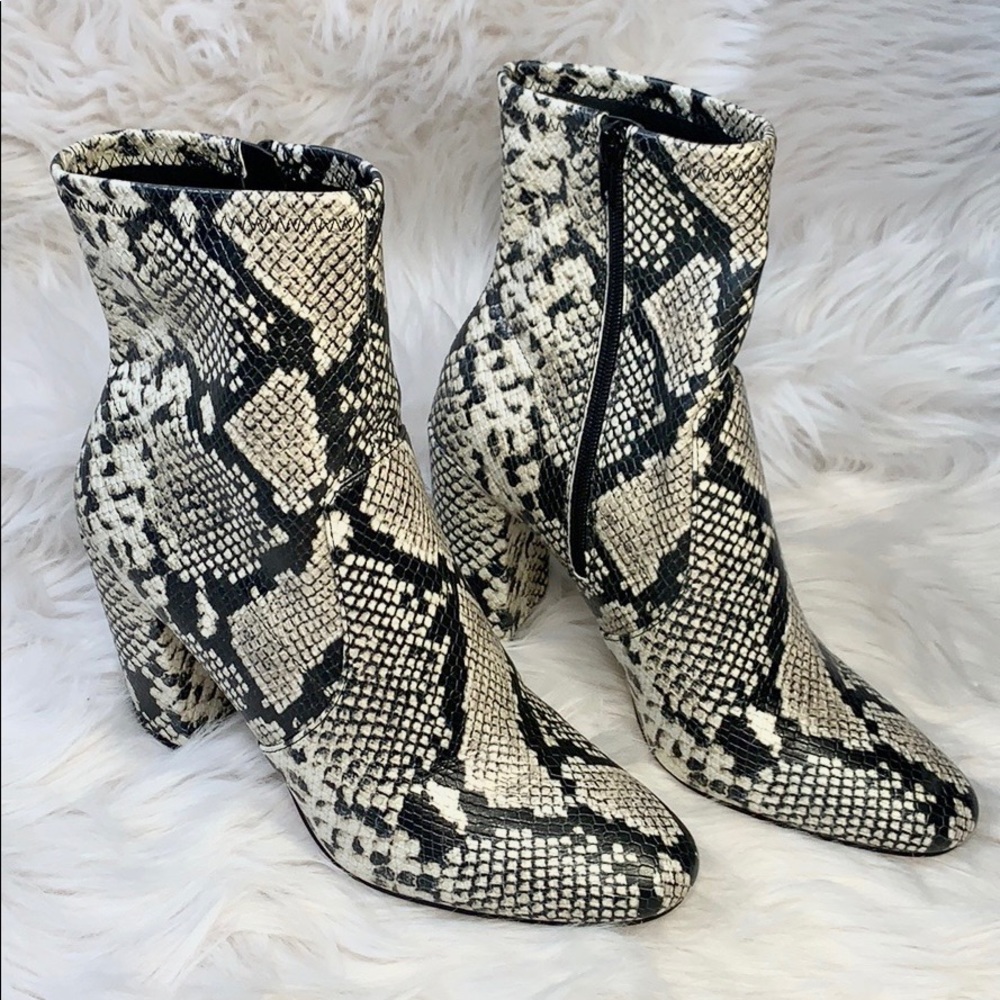 ALDO Womens Haosien Dress Bootie in Snake size 10